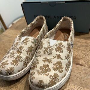 Toms Holiday Gingerbread Classic Shoes